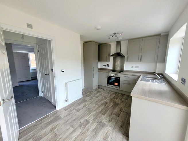 Similar interior to plot 16